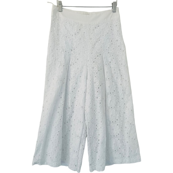 LA PATEAU Wide Leg Floral Eyelet Culottes in White Size 38 - Picture 4 of 9